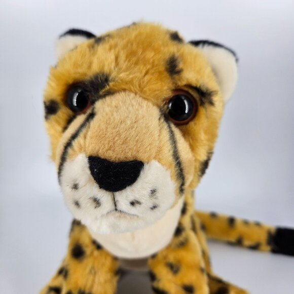 Wild Republic Cheetah Plush Stuffed Animal Soft Realistic Lifelike Kids Toy 10" - Picture 5 of 12
